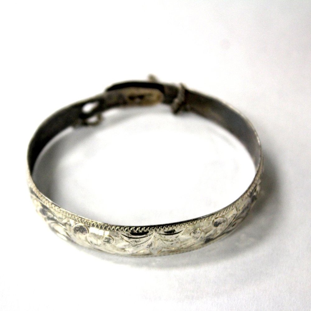 Sterling 950 Vintage Clasp Bangle